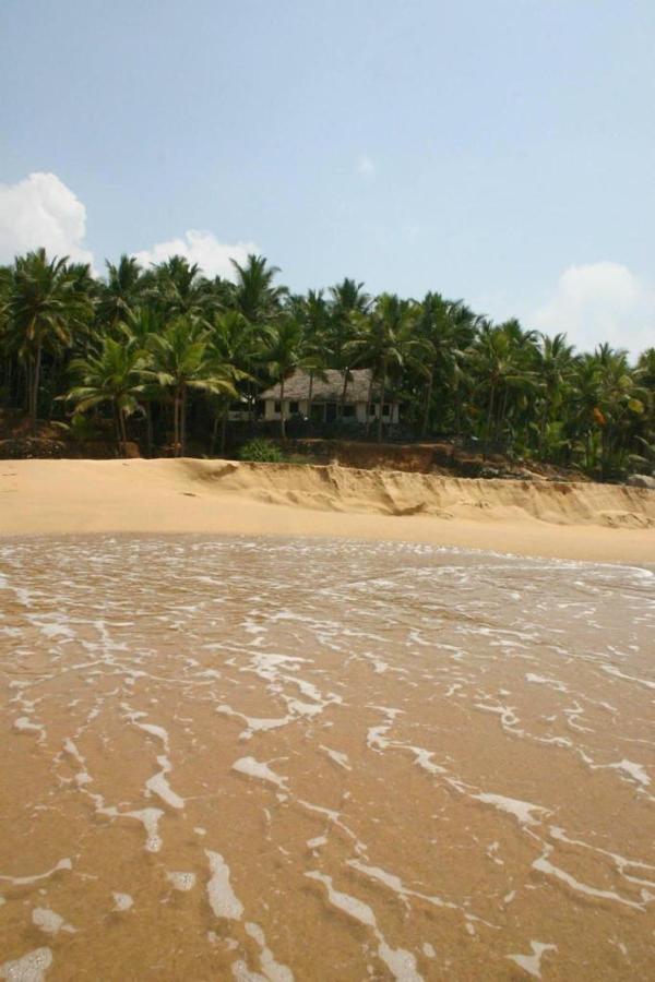 Karikkathi Beach House Thiruvananthapuram Esterno foto